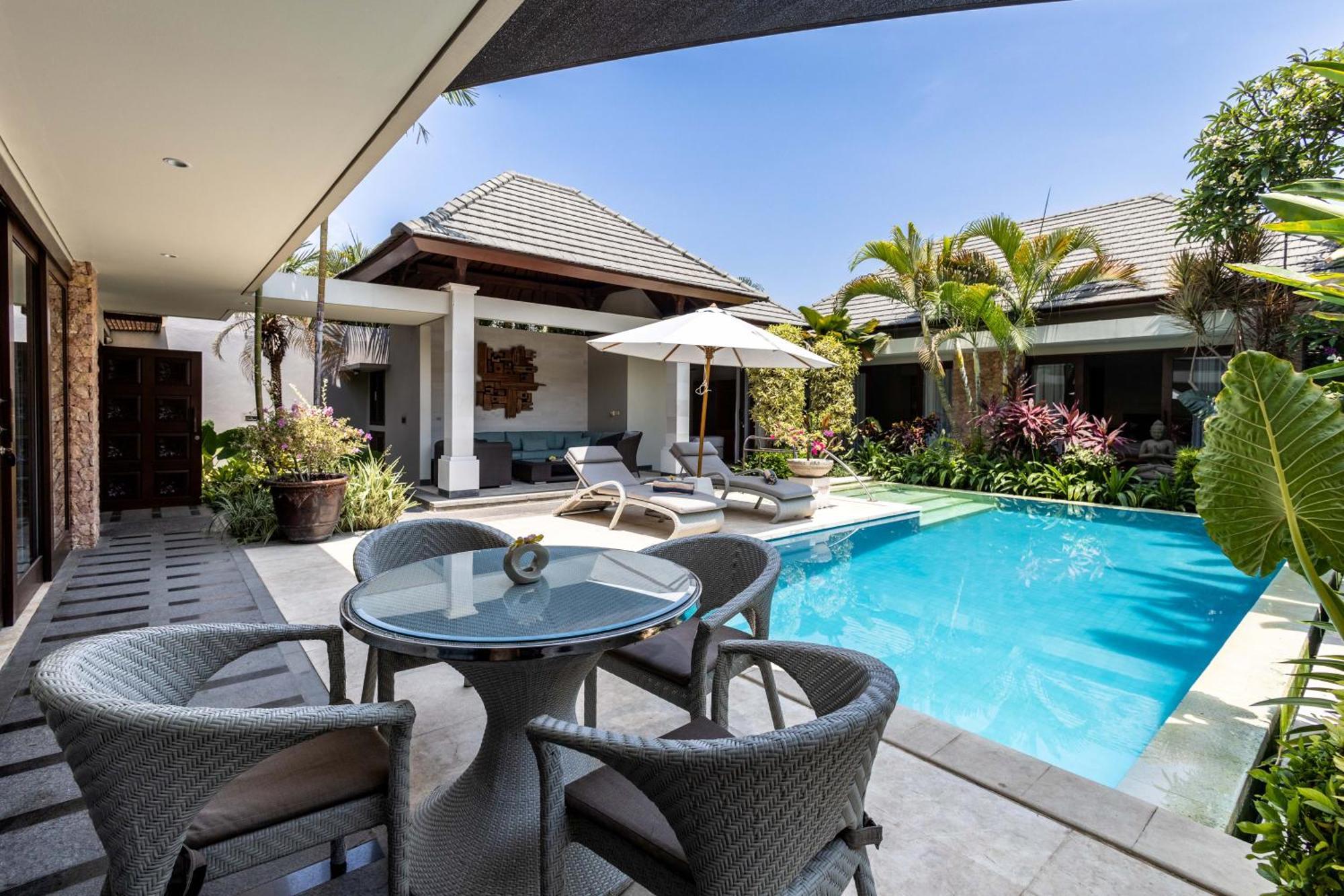Kejora Beachfront Estate Sanur - Luxurious Villa Seven Kejora Exterior foto